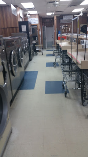 Laundromat «Sun Village Coin Laundry», reviews and photos, 4579 N University Dr, Lauderhill, FL 33351, USA