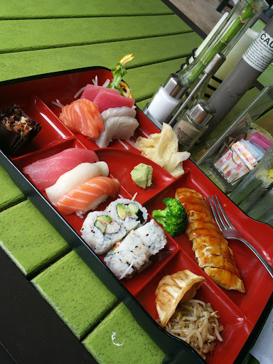 Japanese Restaurant «Sushi Yama Japanese Restaurant», reviews and photos, 10921 N Military Trl, West Palm Beach, FL 33410, USA