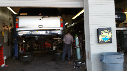 Used Tire Shop «Discount Auto & Tire Shop», reviews and photos, 212 W Pembroke Ave, Hampton, VA 23669, USA