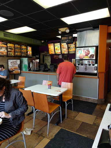 Mexican Restaurant «Taco Bell», reviews and photos, 1743 Sherman Ave, Evanston, IL 60201, USA