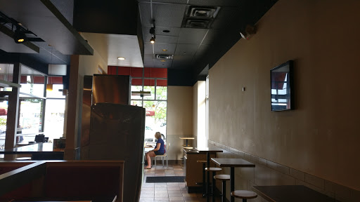 Mexican Restaurant «QDOBA Mexican Eats», reviews and photos, 2721 Edmondson Rd, Cincinnati, OH 45209, USA