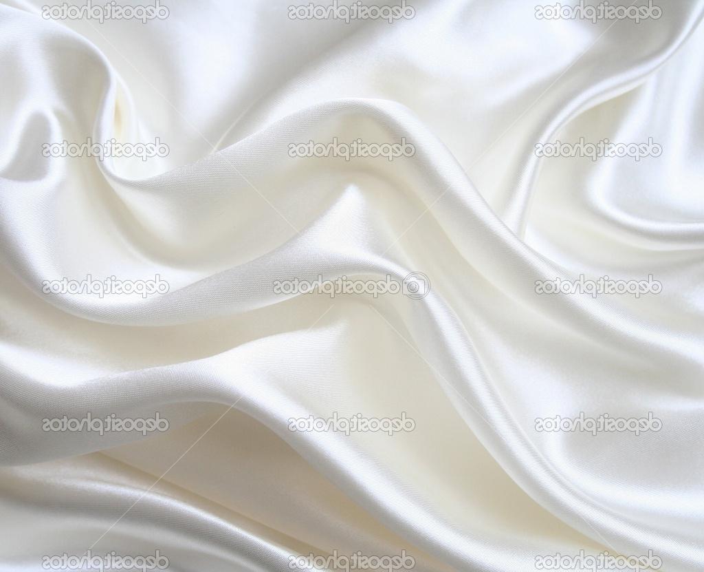 Smooth elegant white silk can
