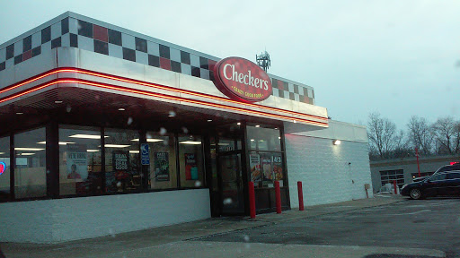 Restaurant «Checkers», reviews and photos, 4349 Highland Rd, Waterford Twp, MI 48328, USA