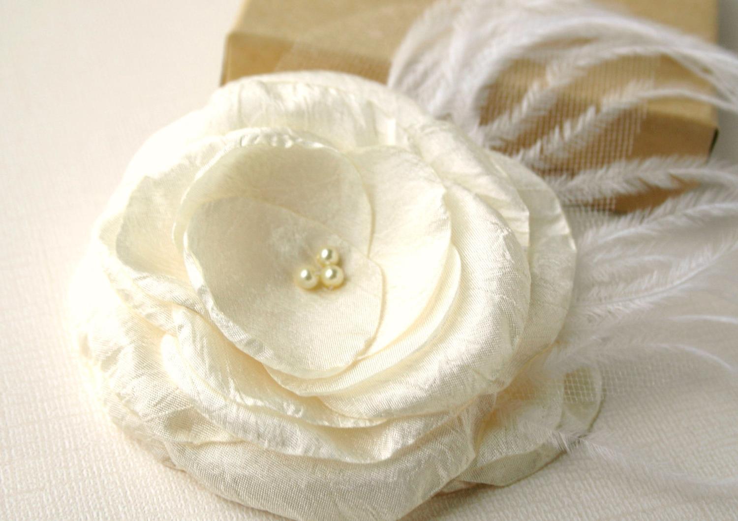 Ivory Flower Hair Clip