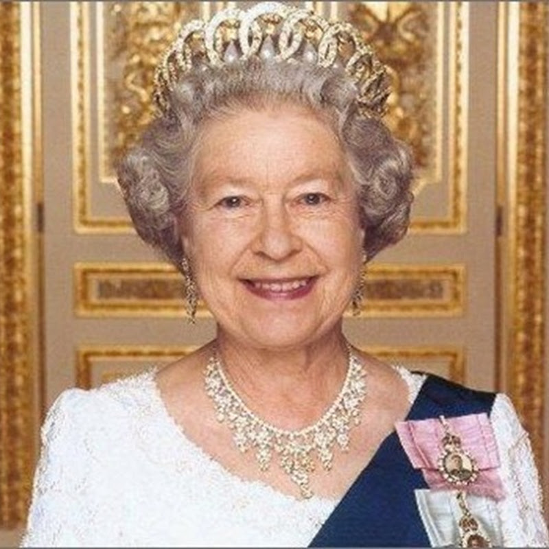 Королева Елизавета II правит более 63 лет