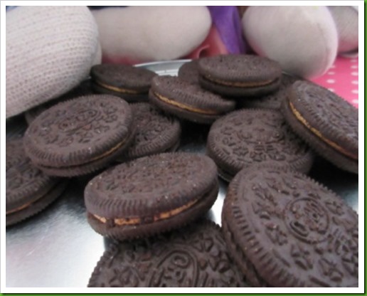 Peanut Butter Oreos Limited Edition.