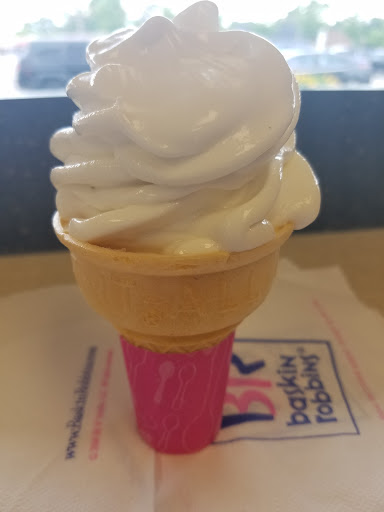 Ice Cream Shop «Baskin-Robbins», reviews and photos, 36590 Garfield Rd, Charter Twp of Clinton, MI 48035, USA