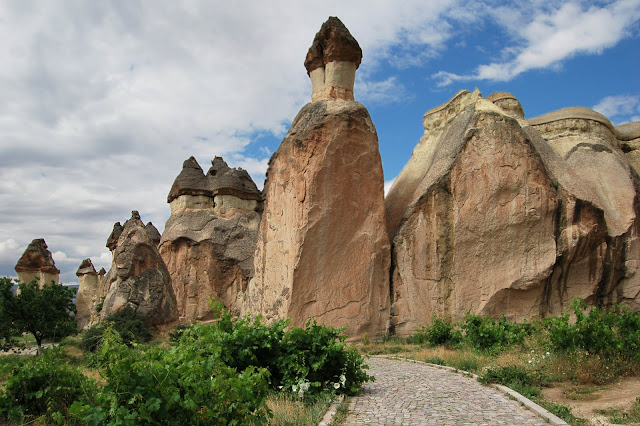 Турция: Каппадокия, скалы