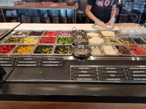 Pizza Restaurant «MOD Pizza», reviews and photos, 8134 Agora Pkwy #250, Schertz, TX 78154, USA