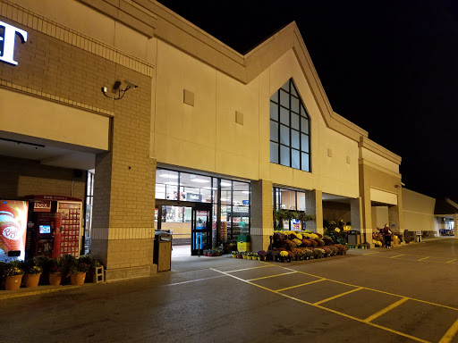 Grocery Store «Kroger», reviews and photos, 2945 Scottsville Rd, Bowling Green, KY 42104, USA