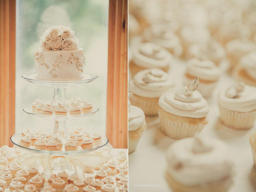 wedding cake cupcakes