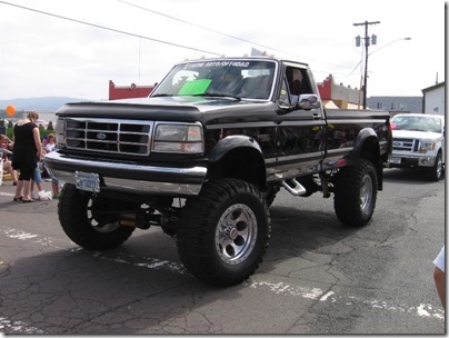 IMG_8123 1992-1997 Ford F350 for Local 1707 United Brotherhood of Carpenters & Joiners of America in the Rainier Days in the Park Parade on July 11, 2009