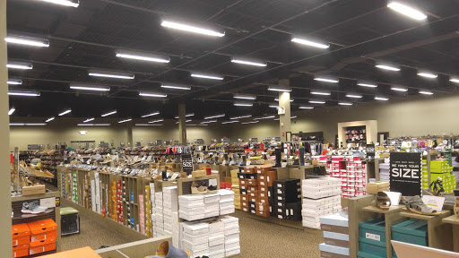 Shoe Store «DSW Designer Shoe Warehouse», reviews and photos, 25 Ronson Rd, Iselin, NJ 08830, USA