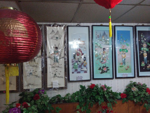 Chinese Restaurant «Golden Chef Restaurant», reviews and photos, 7156 W 84th St, Bridgeview, IL 60455, USA