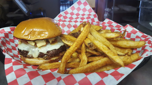 Pub «521 Pub & Grub», reviews and photos, 521 W Main St, Brownsville, WI 53006, USA