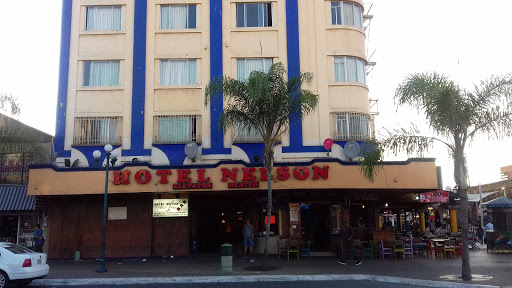 Hotel Nelson, Avenida Revolucion 721, Zona Centro, 22000 Tijuana, B.C., México, Hotel en el centro | BC