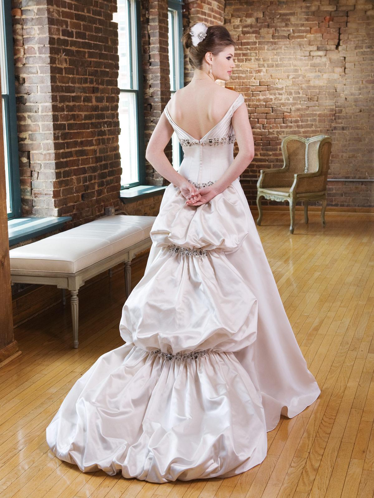 Ivory Pearl wedding Dress with