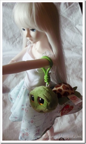 Hikaru the BJD Wearing Zippy the Turtle