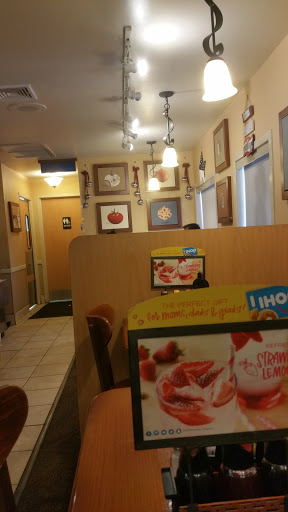 Restaurant «IHOP», reviews and photos, 50 Parsonage Rd, Edison, NJ 08837, USA