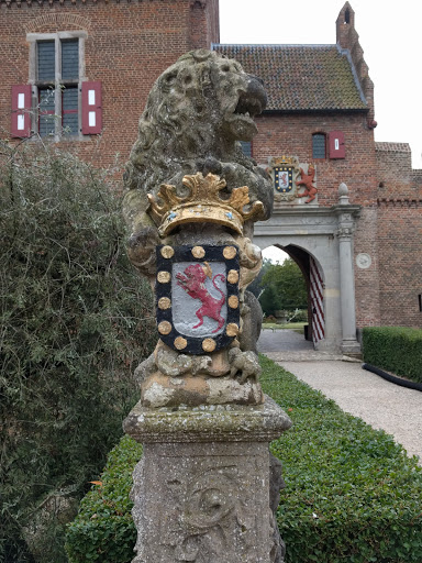 Statue at Castle 