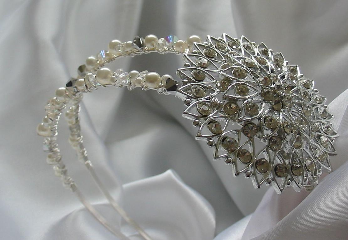 Vintage Style Diamante Brooch