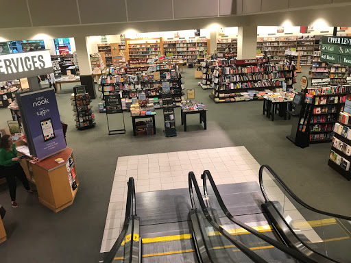 Book Store «Barnes & Noble», reviews and photos, 100 Greyrock Pl, Stamford, CT 06901, USA