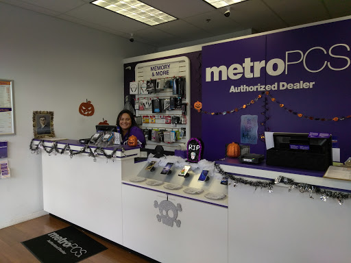 Cell Phone Store «MetroPCS Authorized Dealer», reviews and photos, 3832 River Rd N, Keizer, OR 97303, USA