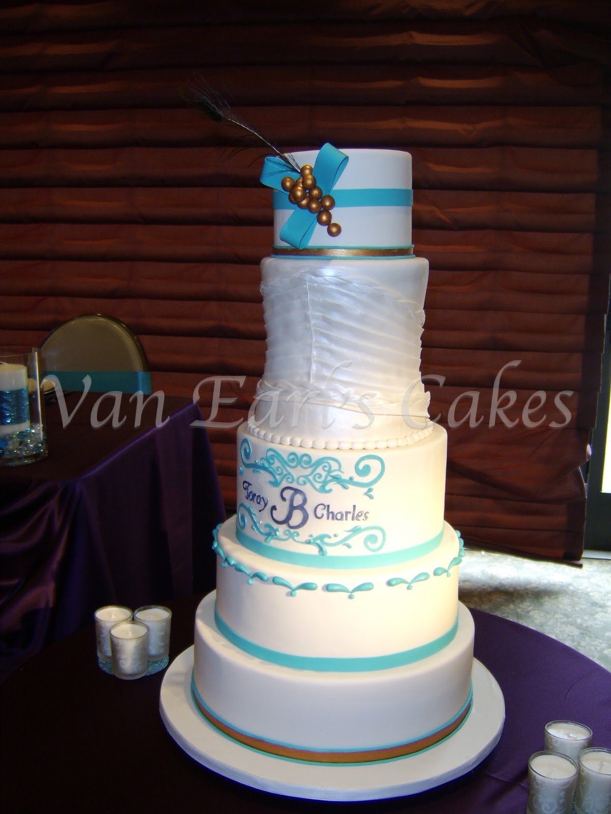 Peacock Theme Wedding Cake