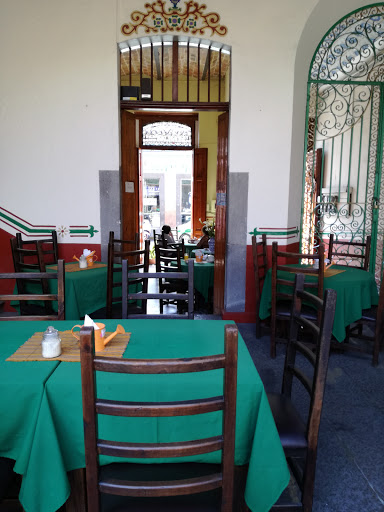 Coffino Restaurante Casa de Altos, Calle Jiménez del Campillo 17, Centro, 91500 Coatepec, Ver., México, Restaurante de brunch | VER