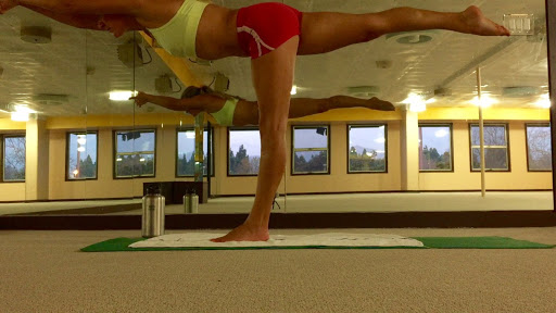 Yoga Studio «Bikram Hot Yoga Central Fremont», reviews and photos, 3890 Mowry Ave #201, Fremont, CA 94538, USA