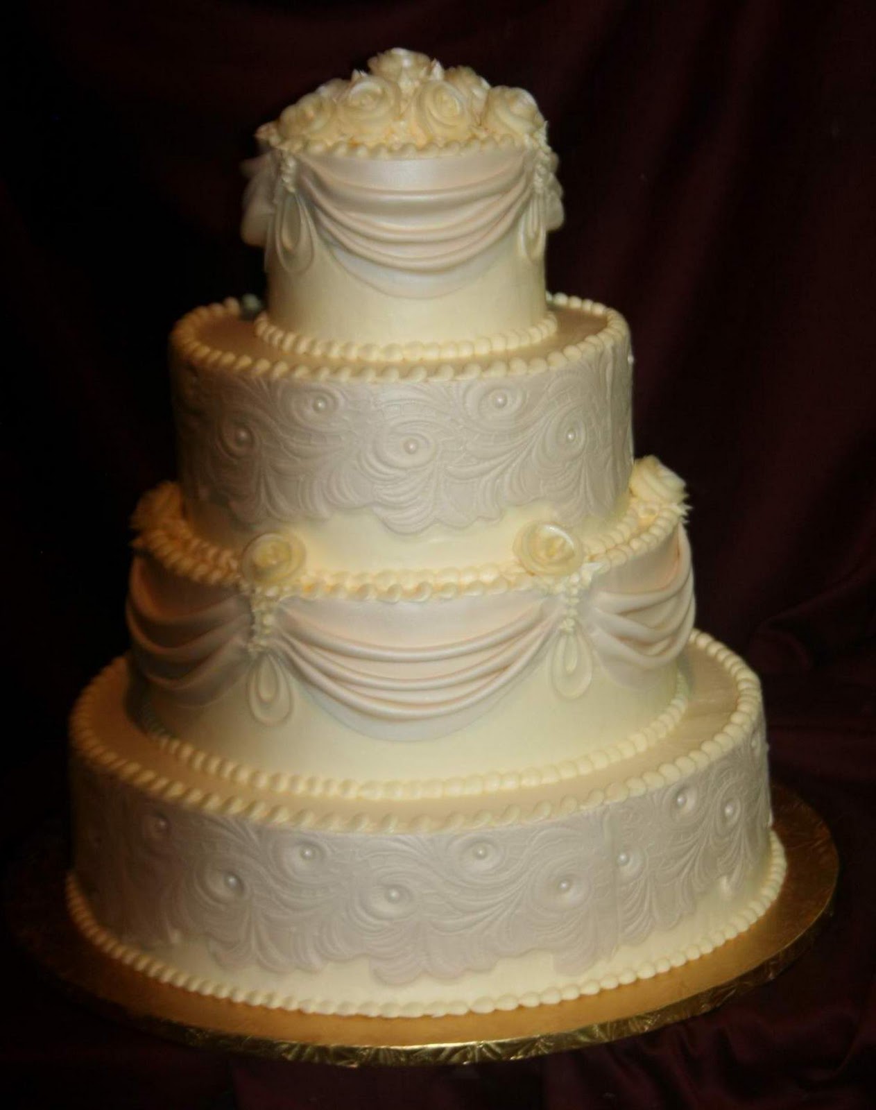 Beautiful Goddess Wedding Cake