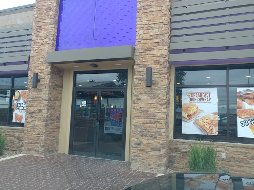 Mexican Restaurant «Taco Bell», reviews and photos, 1703 Ranch Rd 620 S, Lakeway, TX 78734, USA