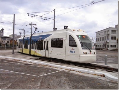 IMG_0098 TriMet MAX Type 4 Siemens S70 LRV #409 at Union Station in Portland, Oregon on October 23, 2009