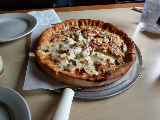 Pizza Restaurant «Belleria Pizza and Italian Restaurant», reviews and photos, 135 E Erie St #202, Kent, OH 44240, USA