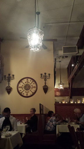European Restaurant «Signature», reviews and photos, 29 Leavenworth St, Waterbury, CT 06702, USA