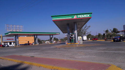 Pemex, Km. 819, Carretera Transístmica, 8AVA., 70040 Juchitán de Zaragoza, Oax., México, Servicios de CV | OAX