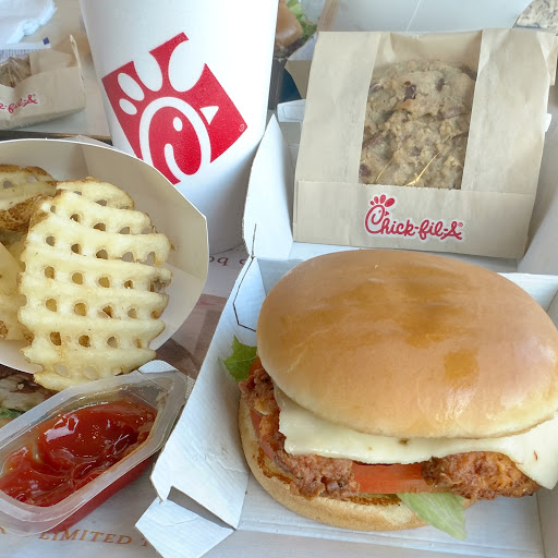 Fast Food Restaurant «Chick-fil-A», reviews and photos, 9611 Mentor Ave, Mentor, OH 44060, USA