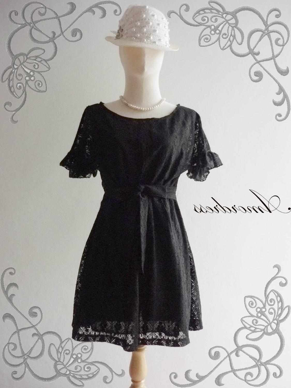 pink ruffle wedding cake  Vintage Bohemian - Chilling Dress- Black Bohemian Ruffle Sleeve Lace