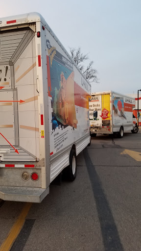 Truck Rental Agency «U-Haul Moving & Storage of Middletown», reviews and photos, 230 Verity Pkwy, Middletown, OH 45042, USA