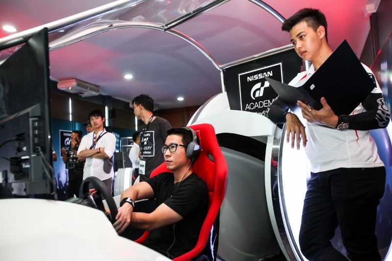 Pic_Nissan_GT Academy_003 (800x533)