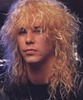 Duff McKagan - Baixo e vocal 