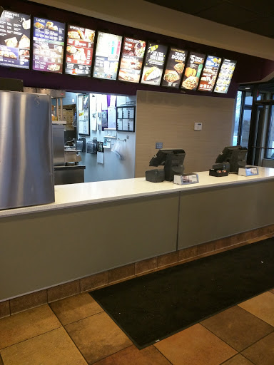 Mexican Restaurant «Taco Bell», reviews and photos, 1229 N Frontage Rd, Hastings, MN 55033, USA