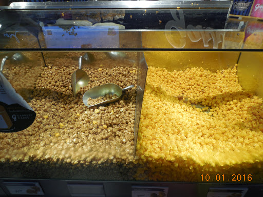 Popcorn Store «Garrett Popcorn Shops», reviews and photos, 5 Woodfield Mall, Schaumburg, IL 60173, USA
