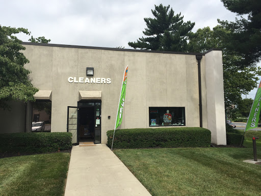 Dry Cleaner «Enviro Cleaners», reviews and photos, 11519 Sunset Hills Rd, Reston, VA 20190, USA