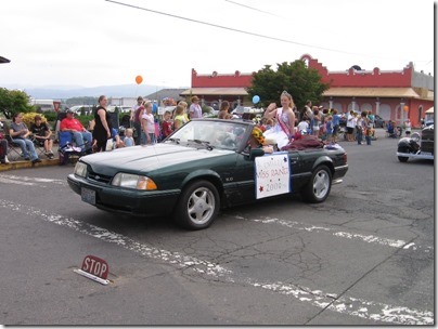 IMG_8083 1987-1993 Ford Mustang 5.0 Convertible carrying Miss Rainier Emilee Probasco in the Rainier Days in the Park Parade on July 11, 2009