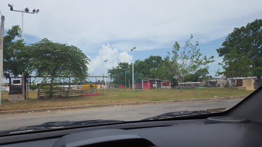 Campo Softbol. Proterritorio, 77086, Úrsulo Galván 48, Proterritorio, Chetumal, Q.R., México, Campo de sóftbol | QROO