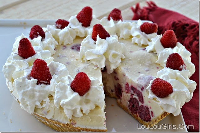 Raspberry-Cheesecake-Ice-Cream-Pie-2