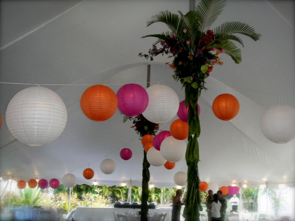 tent wedding decor