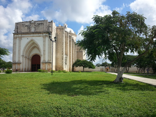 Iglesia de San Francisco de Asís, Calle 21-A 20, Umán, 97390 Umán, Yuc., México, Lugar de culto | YUC