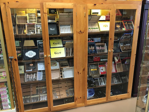 Cigar Shop «Orlando Cigar and Tobacco Shop», reviews and photos, 5326 Central Florida Pkwy, Orlando, FL 32821, USA